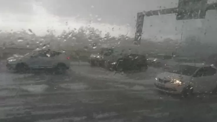 Maltempo in Campania.jpg Temporale intenso durante l’allerta meteo in Campania