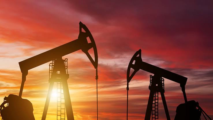 Prezzo Petrolio oggi Prezzo del petrolio in calo dopo la ripresa dei negoziati tra Usa e Iran