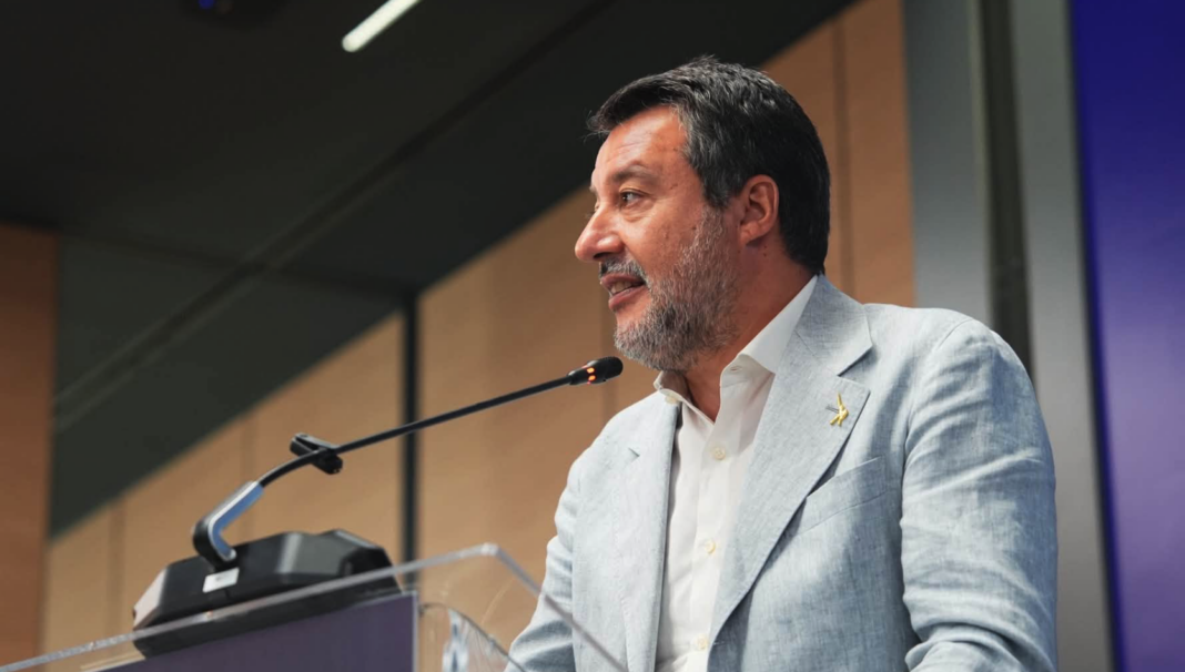 matteo-salvini-lega-intervento Matteo Salvini durante un intervento pubblico da leader della Lega